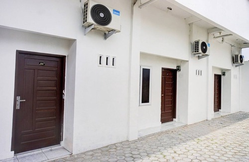 Medan House | Cozy Double Escape W/Free WiFi and Parking