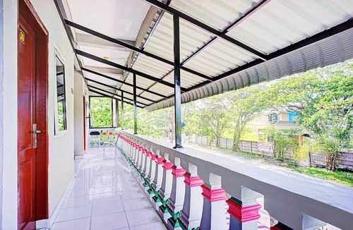 Medan House | Cozy Double Escape W/Free WiFi and Parking