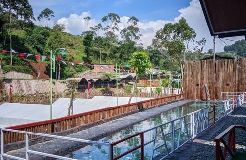 Pangalengan Cabin | Cozzy Telaga Wangi Riverside