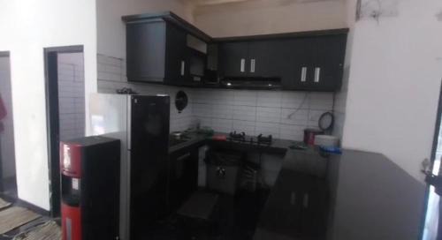Pangalengan Hostel | Cozzy Villa Sadewa Carita Alam
