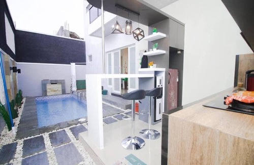 Oro Oro Ombo Villa | Cozzy Villa Zast