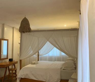 Sipura Island Other | Crow's Nest