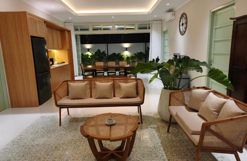 Central Yogyakarta House | Dalem Kamulyan Kraton