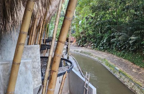 Kedewatan Villa | DeDaun