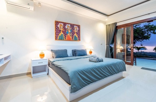 Penida Island Hotel | Deluxe Bungalow with Bathtub, Pini Sentana Village