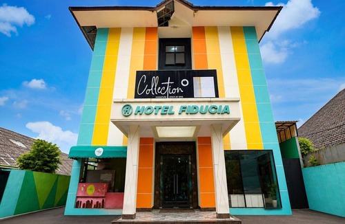 Gambir House | Deluxe Double at Fiducia Kaji 2