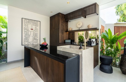 Seminyak Villa | Design 2BR Villa with Private Pool – Seminyak