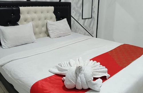 Bukittinggi Hotel | Dnaiko Syariah Hotel