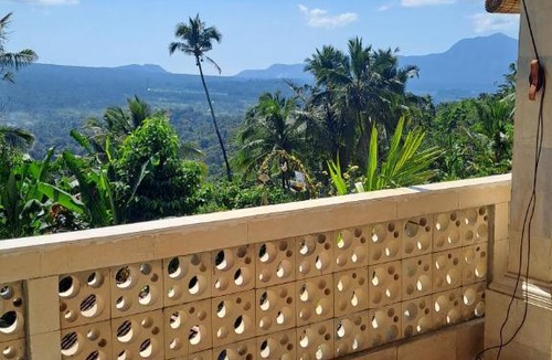 Tumbu Village Bed & Breakfast | Double view point sibetan