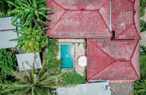 Jerowaru Cabin | Ekas Surf Resort, Wellness Centre & Retreats