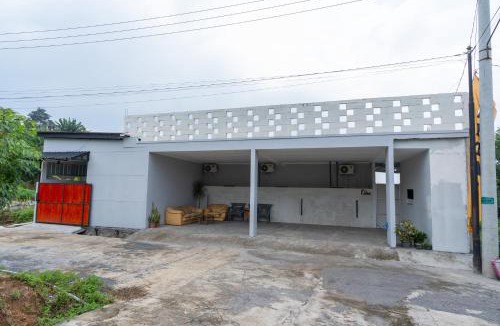 Semarang House | ELBA Guesthouse Near UNNES by ARBA