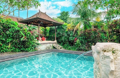 Penestanan House | Elegant New 2BR in a Complex w Spa, 2 Pools+Garden
