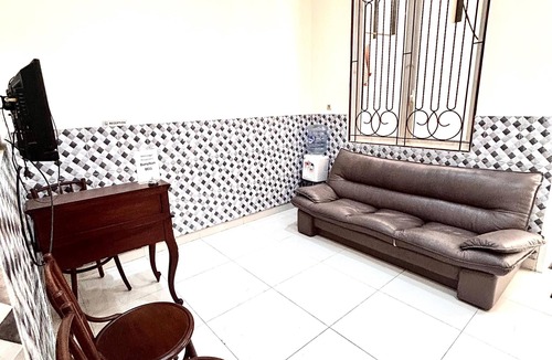 Binong House | Emerald Inn Karawaci