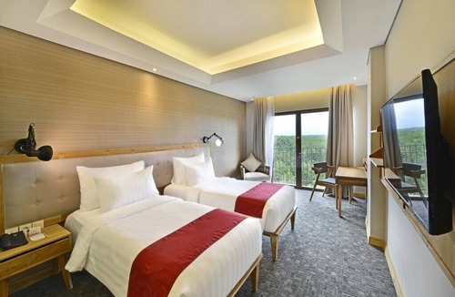 Lubuklinggau Hotel | FamVida Hotel Lubuklinggau Powered by Archipelago