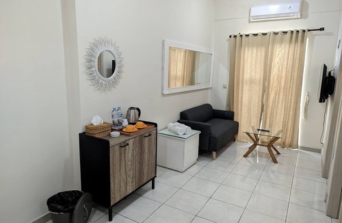 Bekasi Hotel | Fastrooms Bekasi Hotel