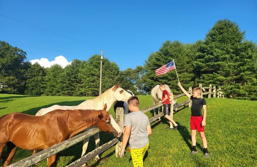 Galax House | Fiddlers Farmhouse New River Trail, Amazing Views, Hike, Bike, Galax, Fancy Gap