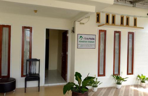 Payakumbuh House | Firza Maqita Homestay Syariah