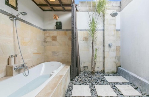 Lodtunduh Villa | Frida Villa Ubud