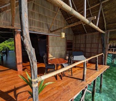 Yennanas Besir Cabin | Friwen Bay Eco Lodge