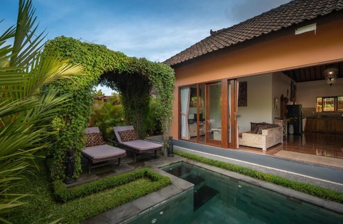 Penestanan Villa | Genie - Angie Private Villa by Travellink Bali