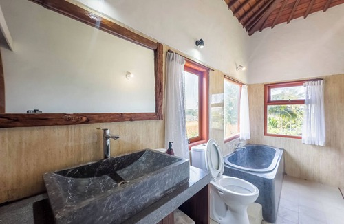 Melayang Hotel | Giriya Amerta Hotel and Restaurant Ubud