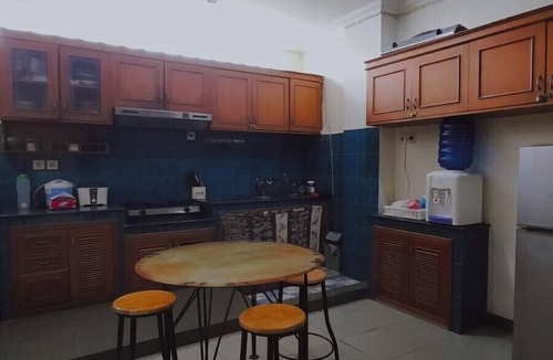 Padang House | GO HARD OR GO HOME SURF LODGE