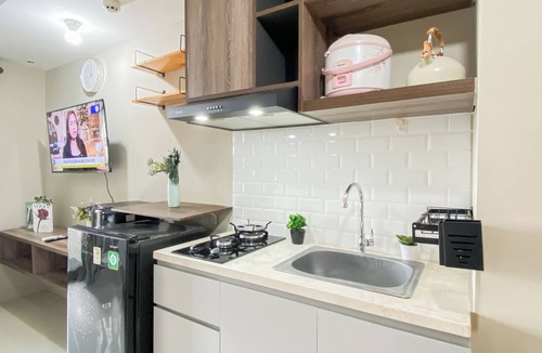 Duren Sawit Apartment | Good Neat Studio Room At Apartment Lrt City Jatibening