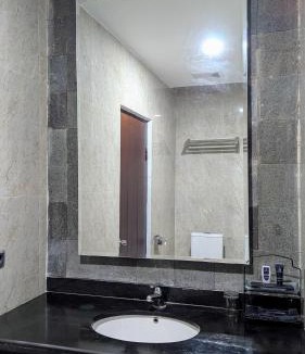 Ciumbuleuit Hotel | Grand Arjuna Hotel