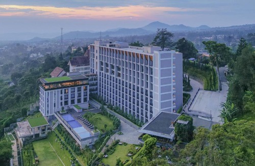 Cipanas Hotel | Grand Aston Puncak Hotel & Resort
