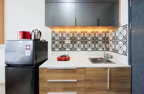 Panunggangan Utara Apartment | Great Deal Studio At Apartment Collins Boulevard