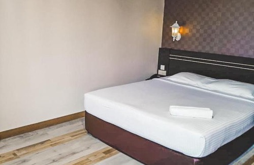 Tanjung Balai Karimun Hotel | H3 Hotel
