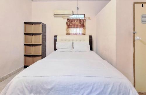 Padang Hotel | Handira Homestay Syariah Padang RedPartner