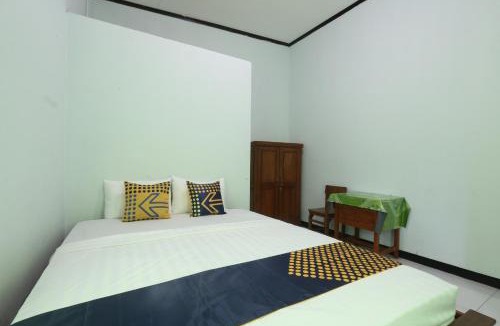 Jepara Hotel | Homestay Almadina Syariah