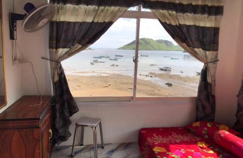 Komodo House | Homestay Jifiqa komodo