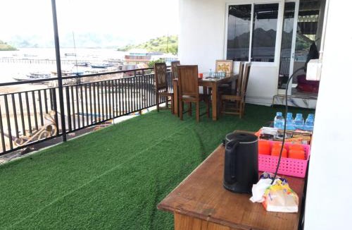 Komodo House | Homestay Jifiqa komodo
