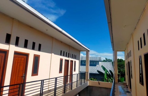 Labuan Bajo House | Homestay Komodo Mountain View