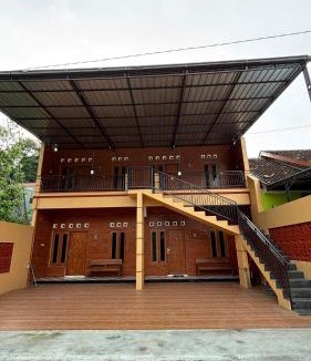 Ngaglik Hotel | Homestay Permana Syariah