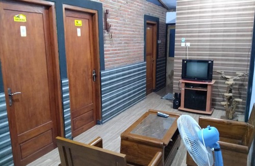 Banyuwangi House | Homestay RnJ
