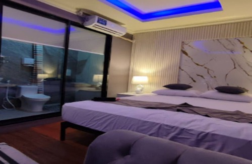 Depok House | Hot In Hotel