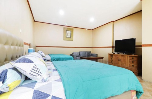Palmerah Hotel | Hotel Alamanda