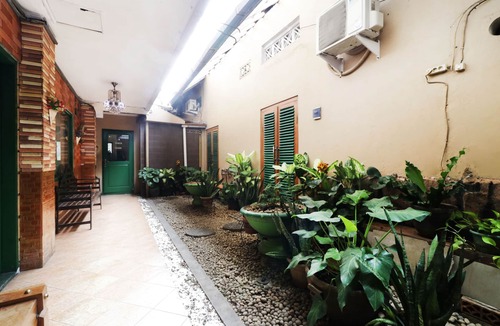 Palmerah Hotel | Hotel Alamanda
