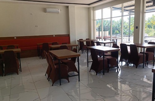 Dobo Hotel | Hotel Apex Dobo