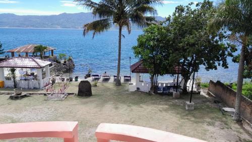 Simanindo Hotel | Hotel Barbara