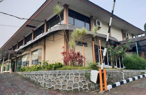Cisarua Hotel | Hotel Cisarua Indah