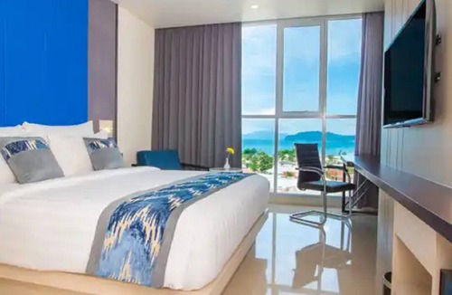 Kotaraja Hotel | Hotel Horison Ultima Entrop