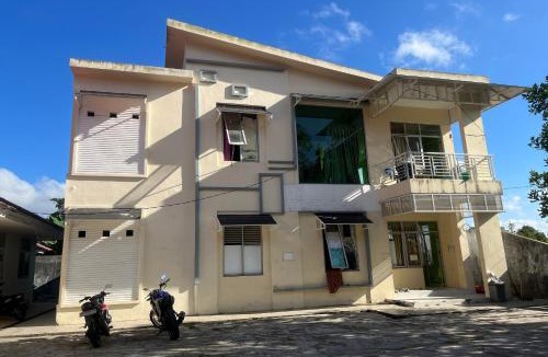 Lawe-lawe Hotel | Hotel O Guest House Akbarrinna