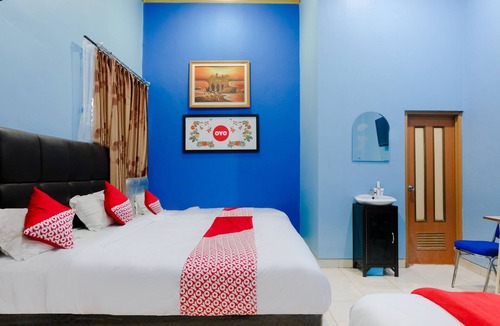 Klojen Hotel | Hotel O Guest House Amalia Malang
