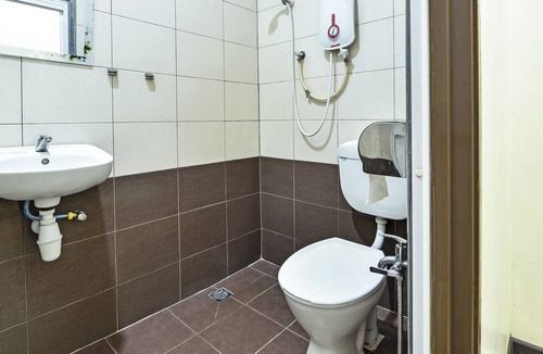 Malang Hotel | Hotel O Homestay Simpang Panji Suroso Syariah