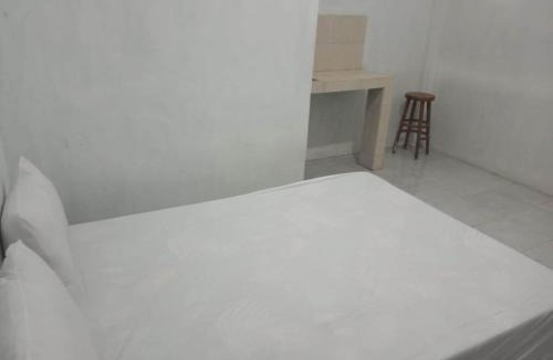 Surabaya Hotel | Hotel O Kalijudan Homestay