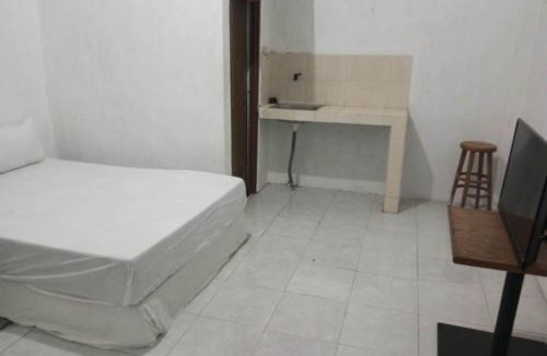 Surabaya Hotel | Hotel O Kalijudan Homestay